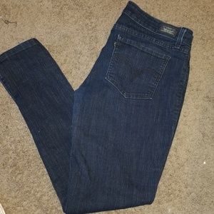 Women's jeans